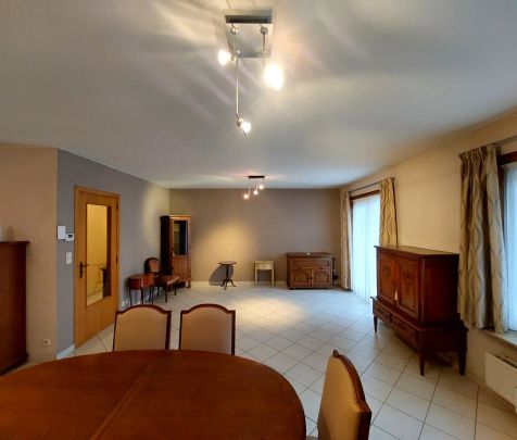 Gelijkvloers appartement te huur – Oostrozebeeksestraat 27/00.01, 8710 Wielsbeke - Photo 1