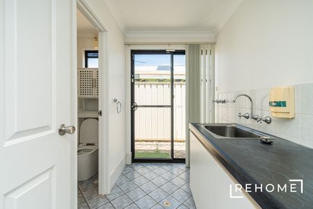 15 THURLOE WAY, Canning Vale WA 6155 - House For Rent | Domain - Photo 5