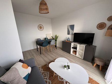 Location Appartement 1 pièce 14m² - Photo 2