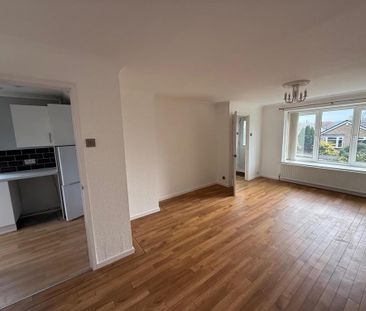 3 bedroom semi-detached house to rent - Photo 2