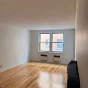 1 room apartment of 12m² in Montreal - Photo 2