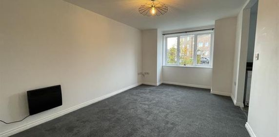 Ware Street - Photo 2