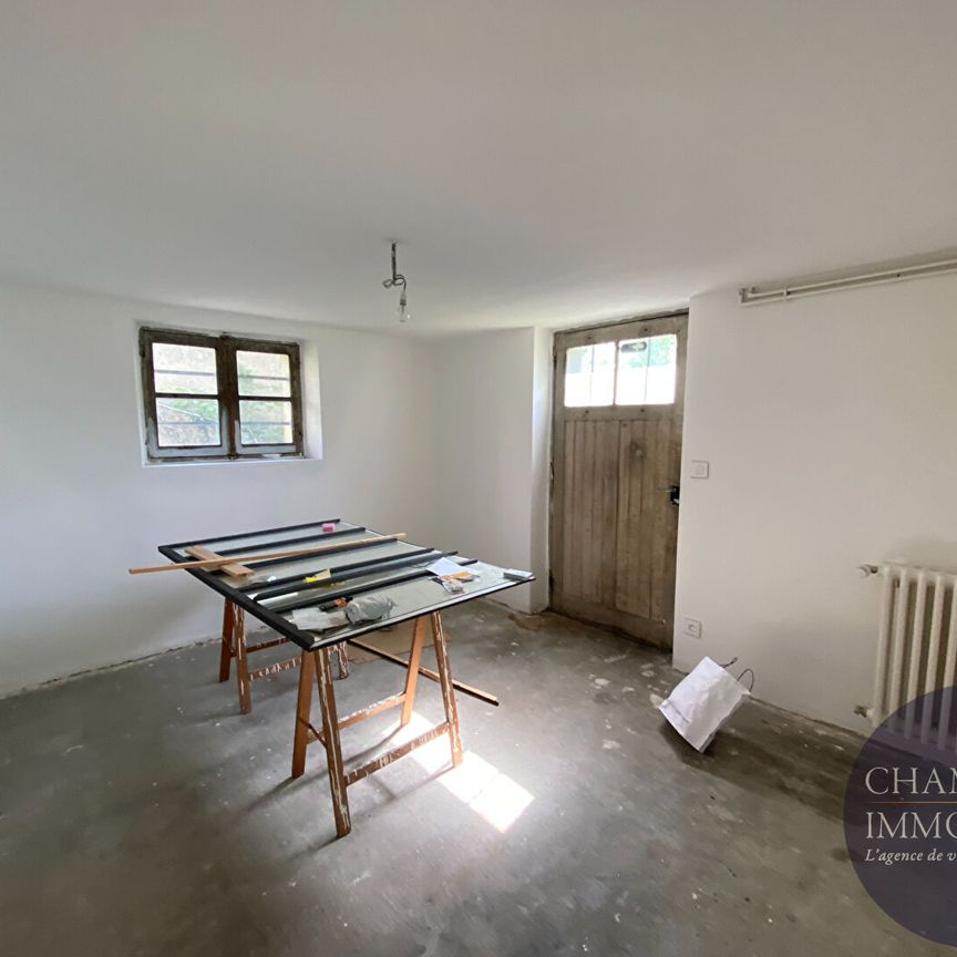 Maison meublée sur 3 niveaux à Blois - Photo 1
