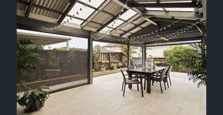 Your Ideal Family Home Awaits in West Hoxton - Photo 4