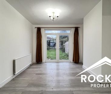 3 bedroom terraced house to rent - Photo 4