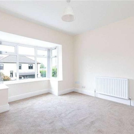 Belmont Grove, Rawdon, Leeds, West Yorkshire, LS19 - Photo 1