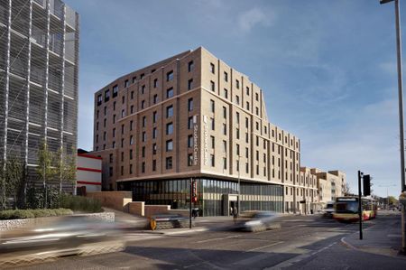 1 bedroom private hall to rent - Photo 2