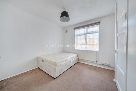 Queens Row, London, SE17 - Photo 5