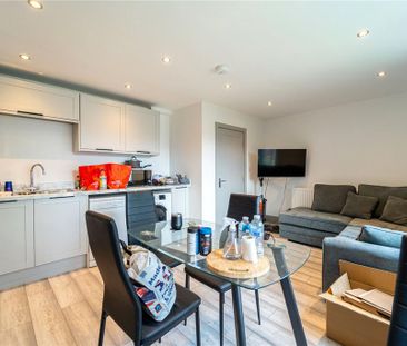 3 bedroom apartment to rent - Photo 5