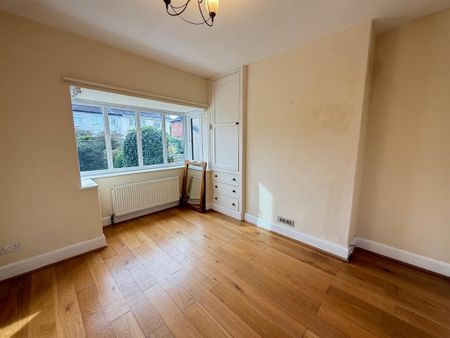 3 bedroom semi-detached house to rent - Photo 3