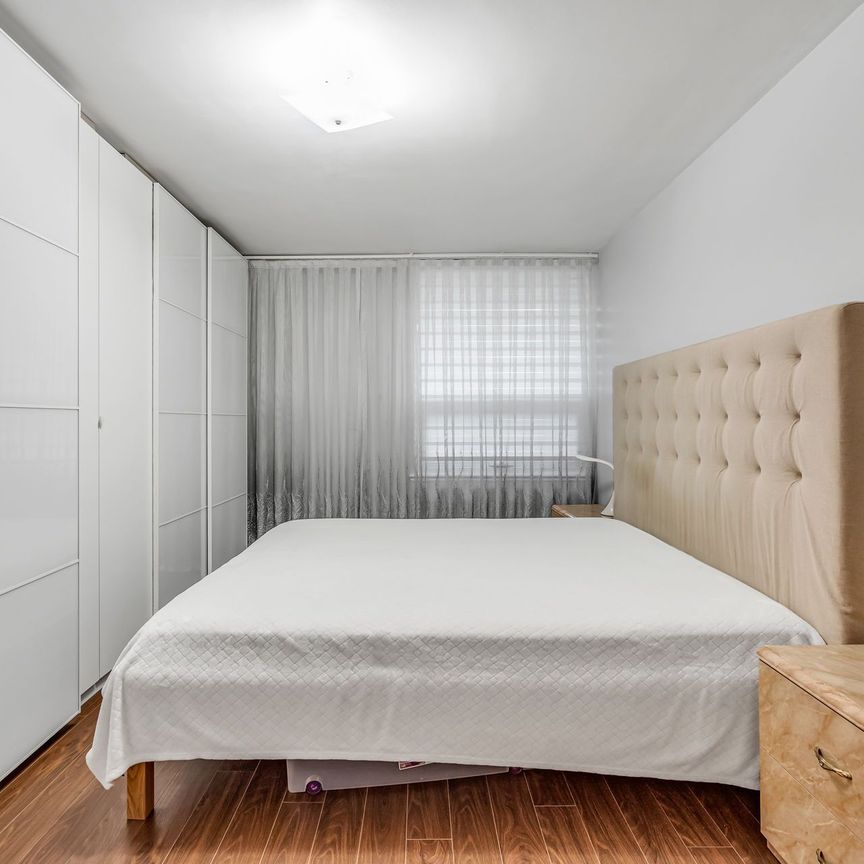 For Lease - 61 Richview Road Unit# 410, Toronto, Ontario - Photo 1