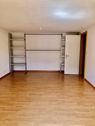 4 rooms in the heart of Martigny in a charming building - Photo 1