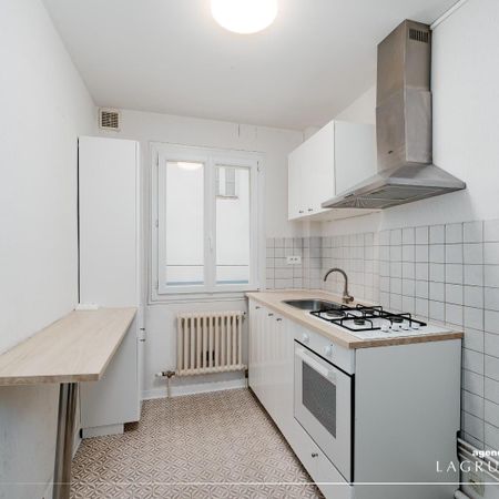 Location Appartement 2 pièces 42m² VICHY 03200 - Photo 4