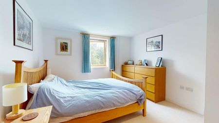 3 bedroom apartment to rent - Photo 5