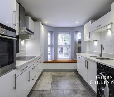 4 bedroom terraced house to rent - Photo 5