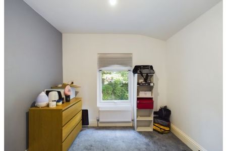 3 bedroom terraced house - Photo 4