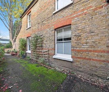 Kingston Hill, Kingston Upon Thames, KT2 - Photo 3