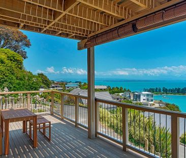 Haulashore Views - Furnished Waterfront Home - Photo 2