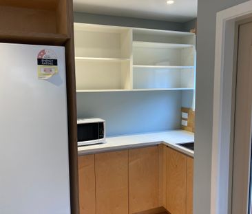 A Little Bit Of English Garden By The Sea - Photo 2