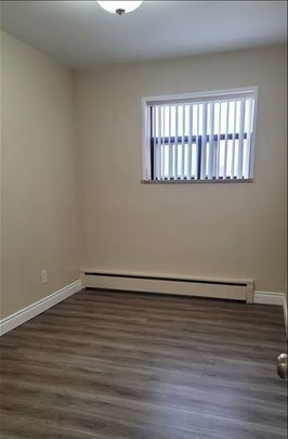 For Lease - 416 E 42nd Street Unit# 101, Hamilton, Ontario - Photo 1