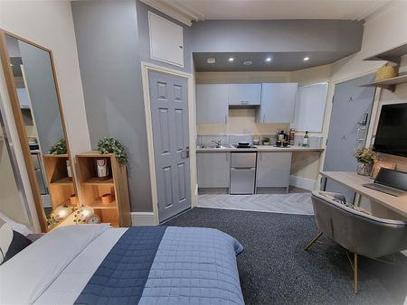 Rasen Lane - Studio for Jan 2026 - Photo 3