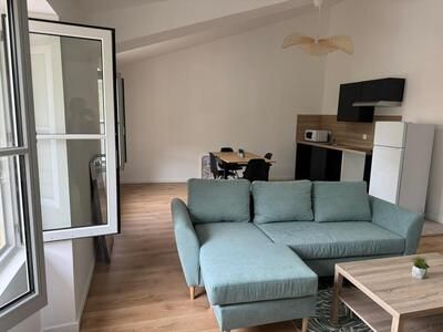 Location Appartement 2 pièces 46m² CAVAILLON 84300 - Photo 3