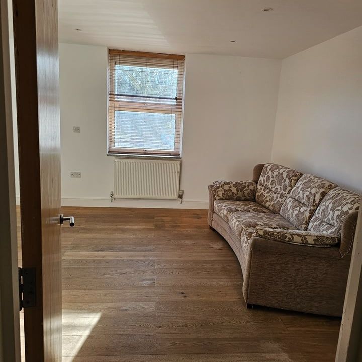 2 Bed Flat, Windsor Court, N8 - Photo 1