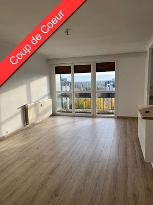 Location Appartement 4 pièces 95m² DOUAI 59500 - Photo 1
