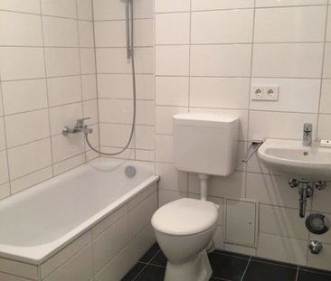 Hier macht wohnen Spaß: günstige 3-Zimmer-Wohnung - Foto 3