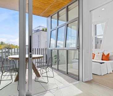 Penthouse Living One Block from Ponsonby Road - Photo 5