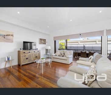 Easy Living in Gorgeous McCrae - Photo 2