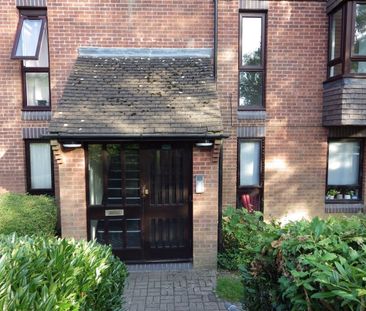 Studio Flat, Tremona Court, SO16 - Photo 4