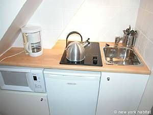 Logement à Paris, Location meublée - Photo 5