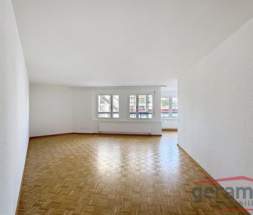 Bel appartement 2.5 pièces au 4ème étage - Photo 1