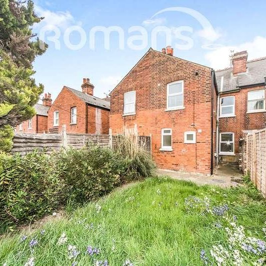 Elm Lodge Avenue, RG30 - Photo 1