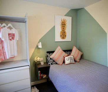 1 bedroom in a house share to rent - Photo 4