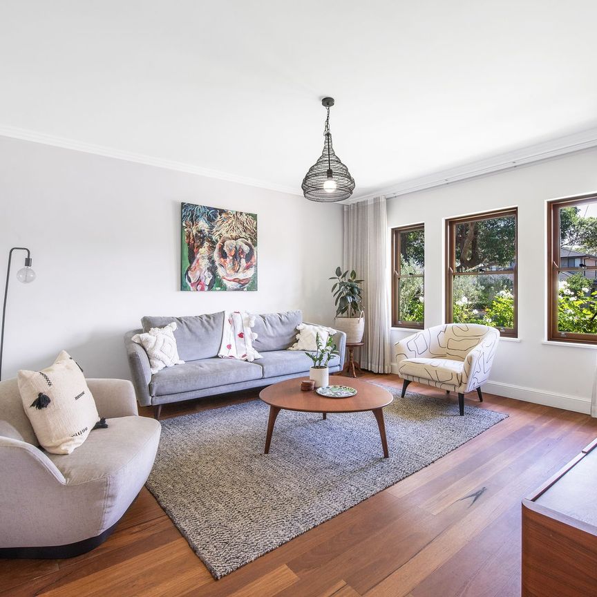 Stunning Family Home Offered for the First Time. - Photo 1