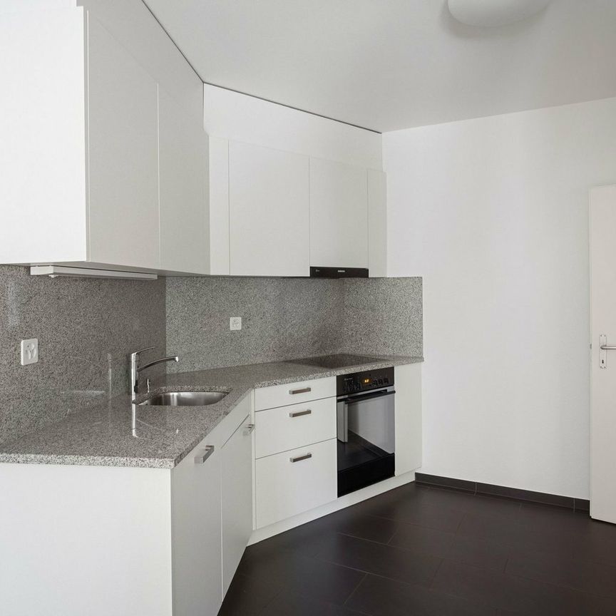 "Schöne und zentrale 3.5-Zimmerwohnung!" - Foto 1