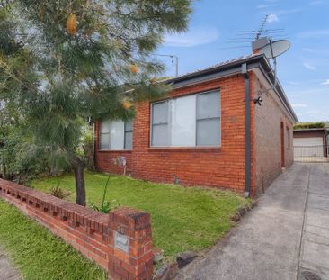 Family Home In A Great Location - Photo 5