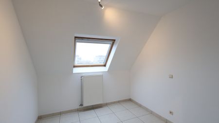 Gezellig appartement in het centrum van Roeselare - Foto 2