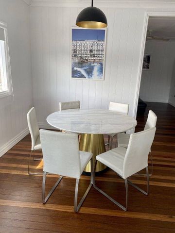 Furnished Luxury Waterfront Queenslander cottage on the Gold Coast | Short Term Rental - Photo 2
