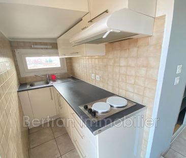 Location Appartement 1 pièce 32m² PERPIGNAN 66000 - Photo 2