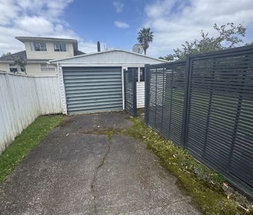 Classic Kiwi Bungalow - Photo 2