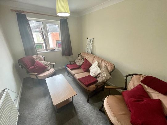 3 bedroom apartment to rent - Photo 1