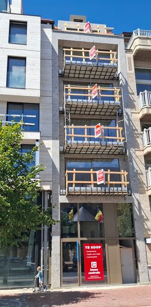 Appartement te huur - Photo 1