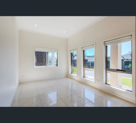 17 Guardian Way, Jordan Springs, NSW 2747 - Photo 3