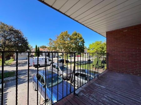 For Lease - 329 Cherokee Boulevard Unit# Upper, Toronto, Ontario - Photo 4