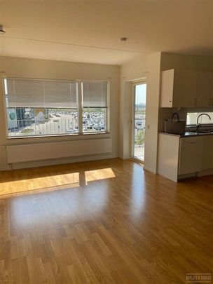 Stenskeppsvägen 19 - Photo 1