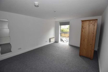 Thistley Court, Glaisher Street, London, SE8 - Photo 2