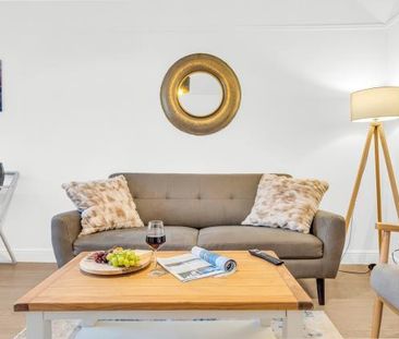 3 bedroom terraced house to rent - Photo 5
